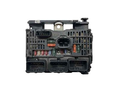 Caja reles / fusibles CITROEN C4 BERLINA 1.6 16V HDI
