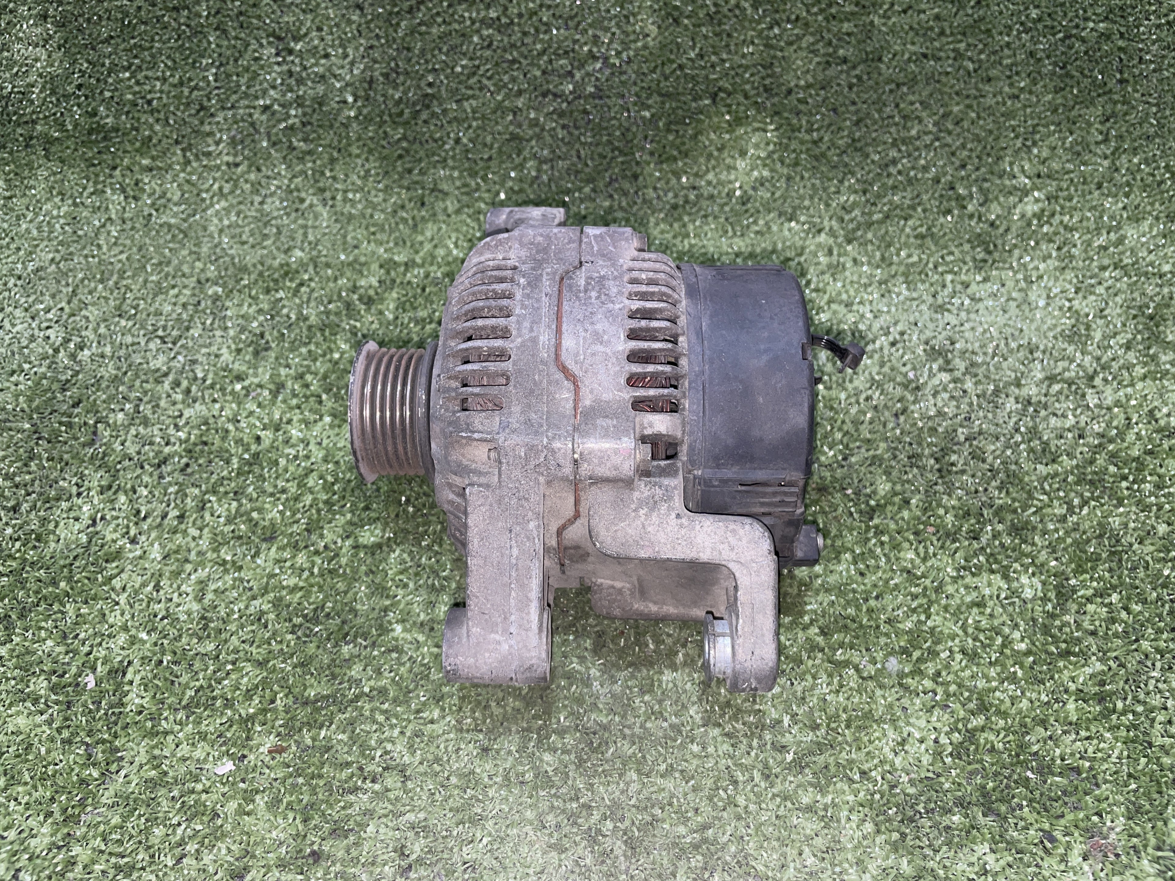 Alternador OPEL CORSA B 1.4 CAT