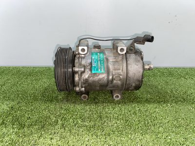 Compresor aire acondicionado VOLVO
