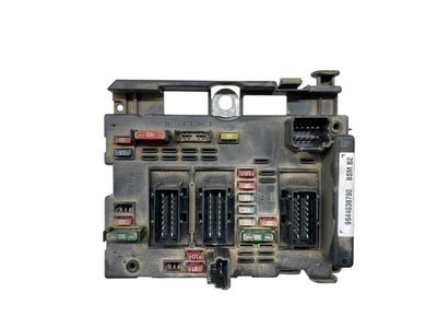 Caja reles / fusibles PEUGEOT 307