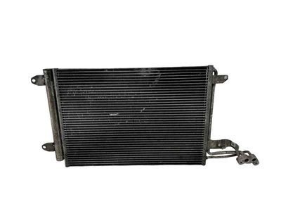 Condensador / radiador aire acondicionado VOLKSWAGEN GOLF VI