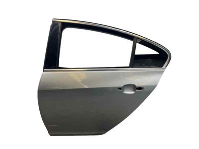 Puerta trasera izquierda OPEL INSIGNIA BERLINA 2.0 16V CDTI 160 CV