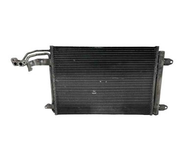 Condensador / radiador aire acondicionado VOLKSWAGEN GOLF VI