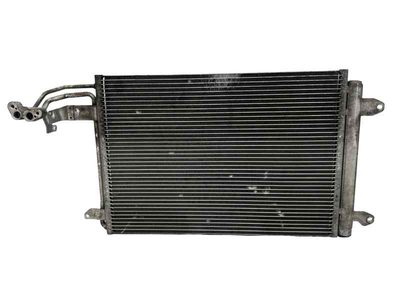 Condensador / radiador aire acondicionado VOLKSWAGEN GOLF VI