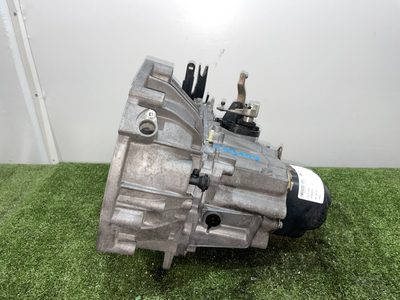 Caja cambios NISSAN