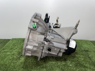 Caja cambios NISSAN