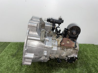 Caja cambios NISSAN