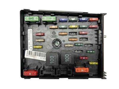 Caja reles / fusibles AUDI Q3